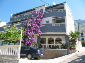  Villa Natalie  Омиш